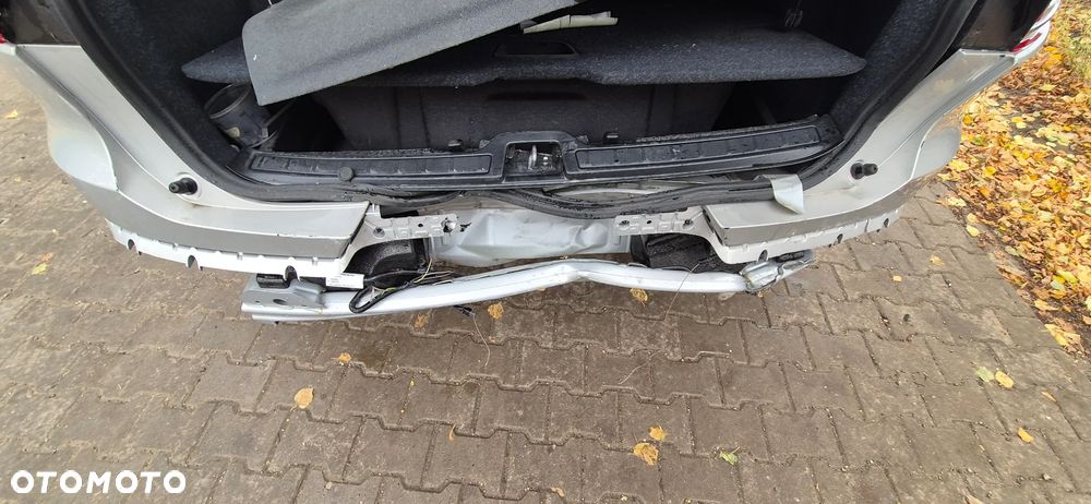 Volvo XC 40 73kWh Recharge Essential - 25