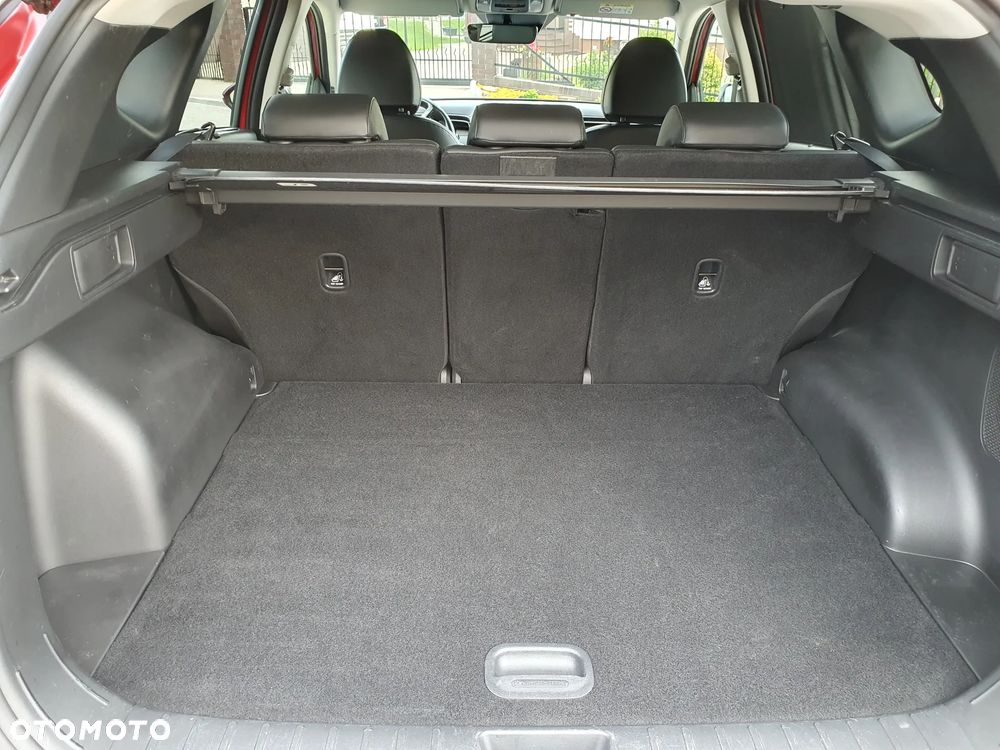 Hyundai Tucson 1.6 T-GDi 48V-Hybrid 2WD Select - 38