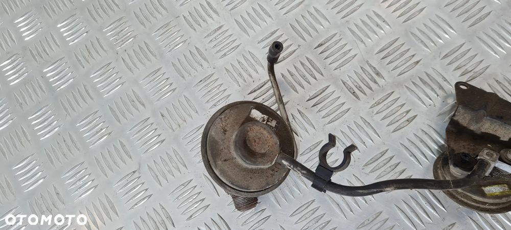 Daihatsu Feroza 1.6 Zawór EGR - 5