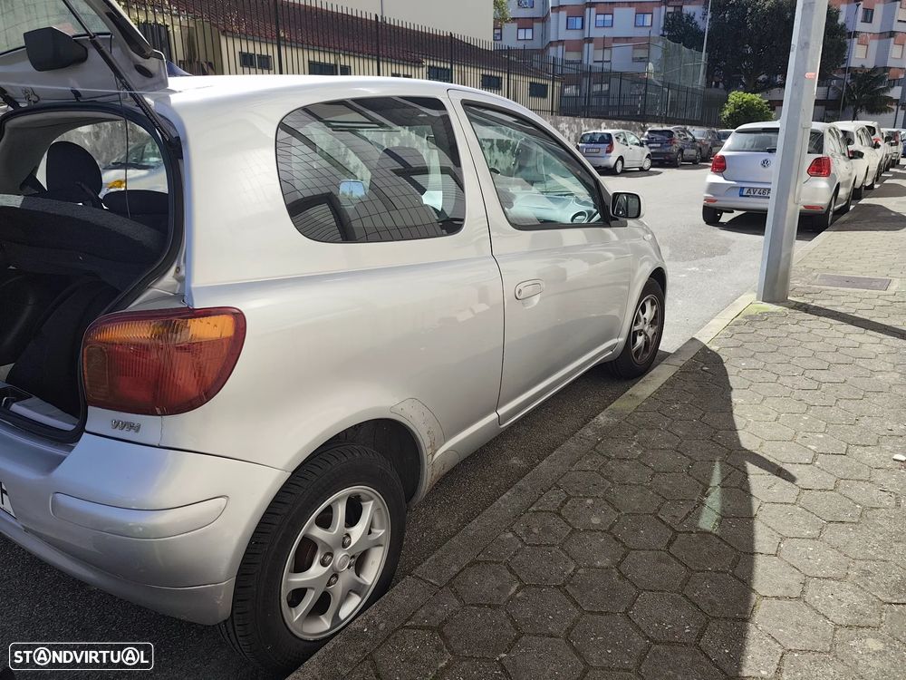 Toyota Yaris 1.0 Multi-Mode Sol - 3