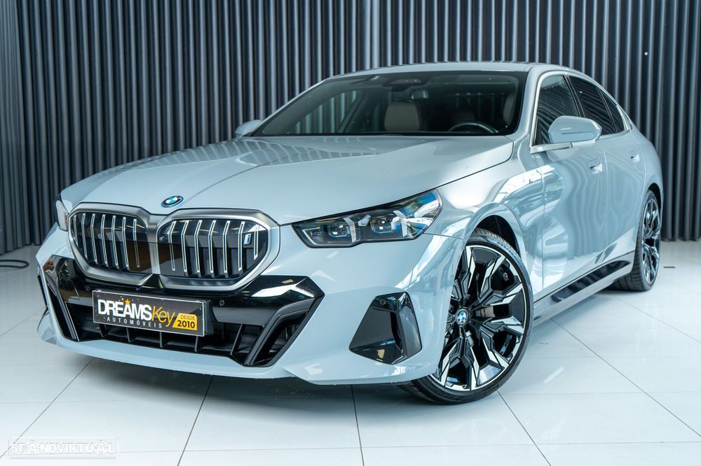 BMW i5 eDrive40 Pack Desportivo M - 41