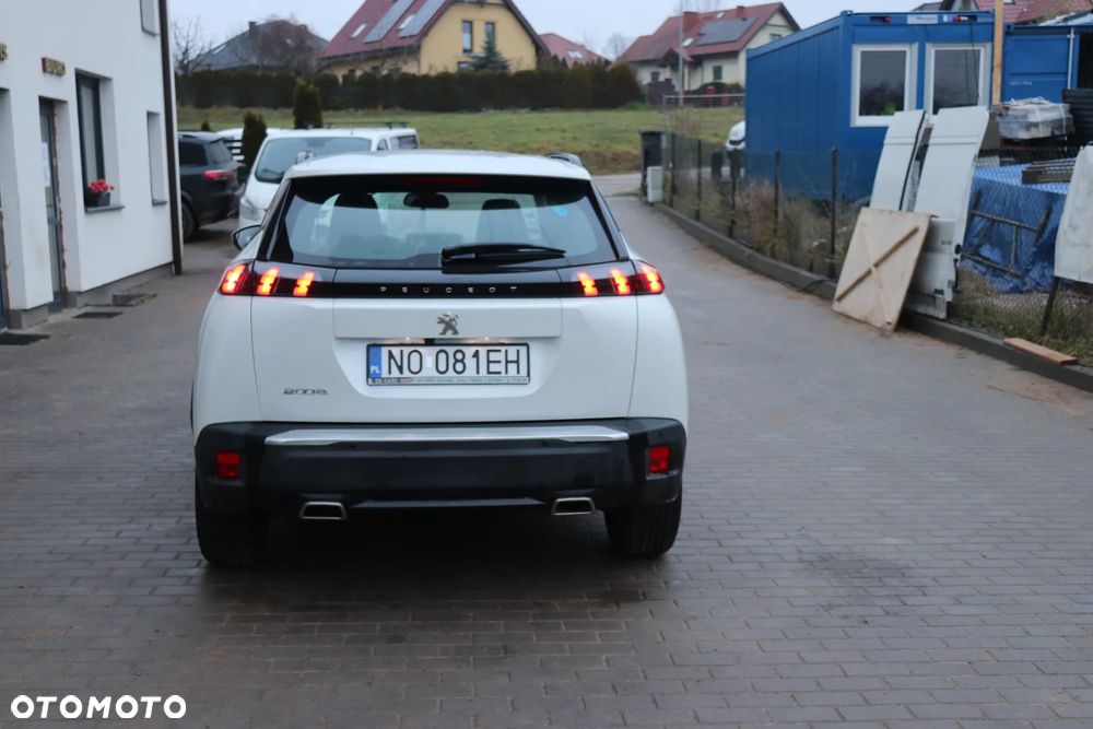 Peugeot 2008 PureTech 130 GT Pack - 8