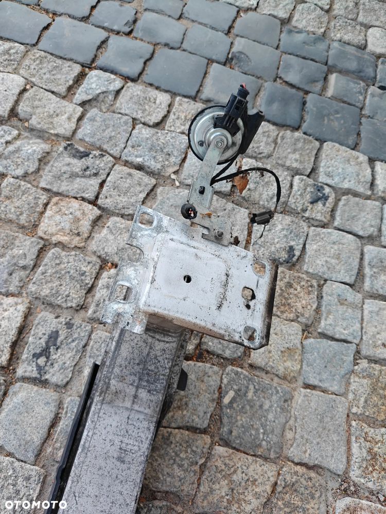 Belka Przedniego Zderzaka Audi A3 8V Wzmocnienie 8V0807109B - 14
