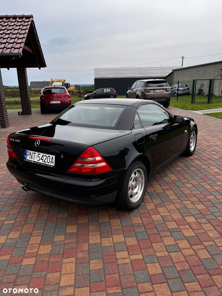 Mercedes-Benz SLK 200 - 3