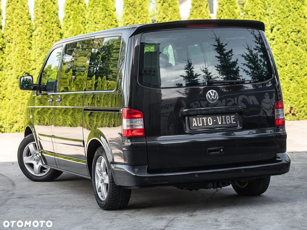 Volkswagen Multivan - 7