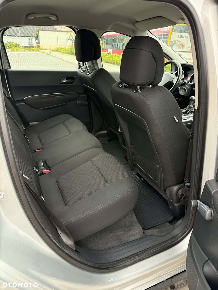 Peugeot 3008 1.6 Active - 4