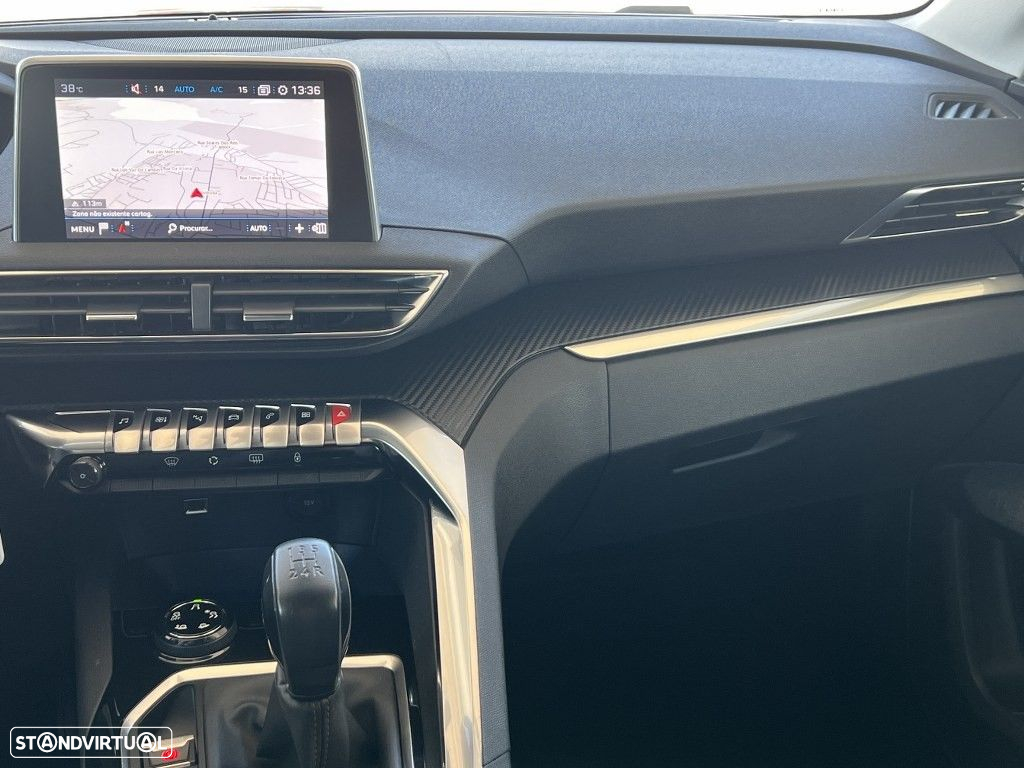 Peugeot 5008 1.6 HDi Allure J17 - 17
