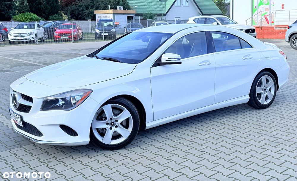 Mercedes-Benz CLA 250 AMG Line - 15
