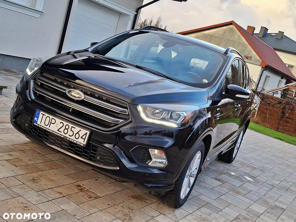 Ford Kuga 1.5 EcoBoost 2x4 ST-Line - 10