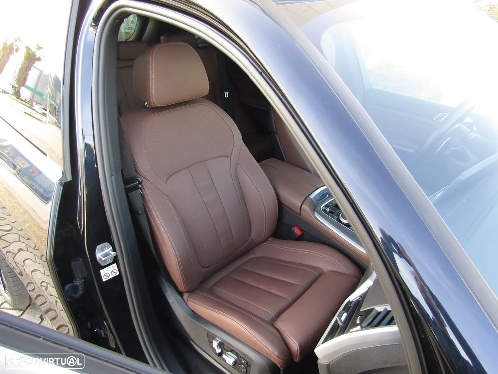 BMW X5 45 e xDrive Pack M - 29