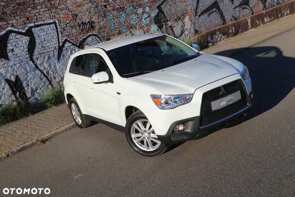 Mitsubishi ASX 1.6 Instyle AS&G - 34