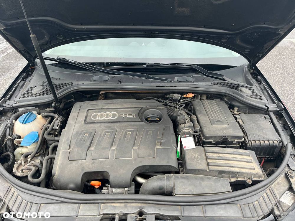 Audi A3 Sportback 1.6 TDI DPF Ambition - 9