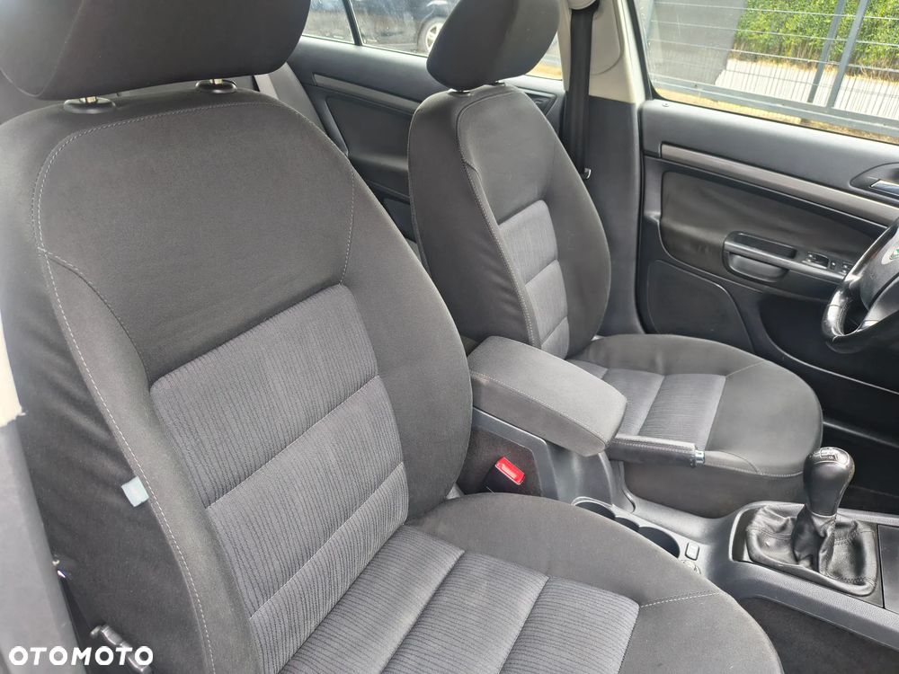 Skoda Octavia 1.6 FSI Elegance - 19