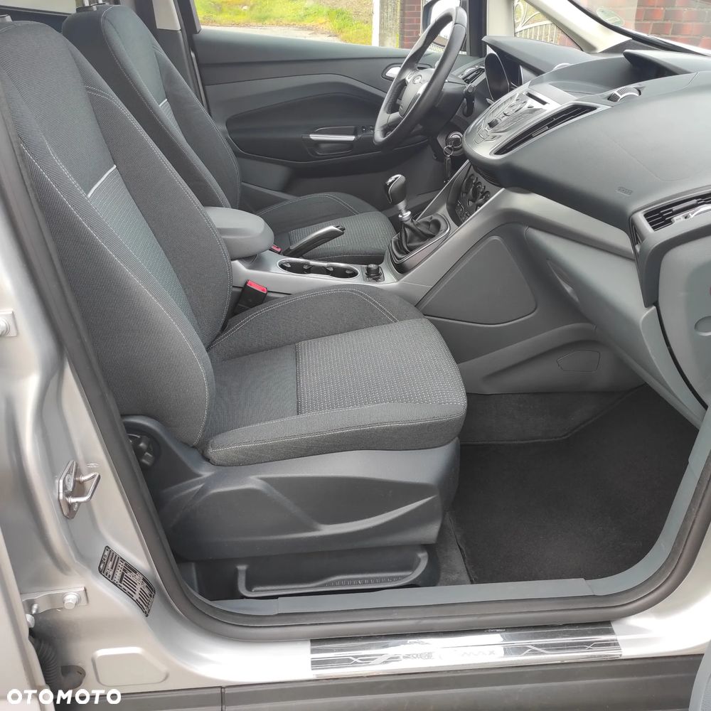 Ford C-MAX - 18