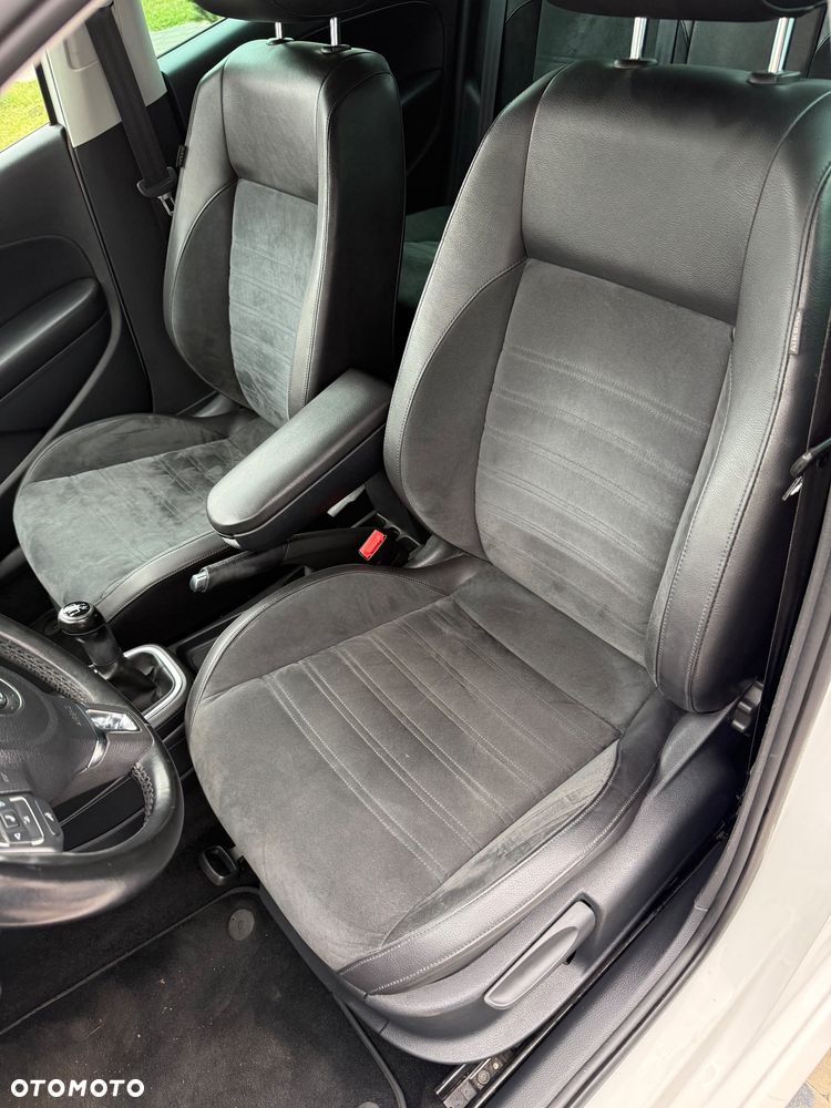 Volkswagen Polo 1.4 16V Highline - 17