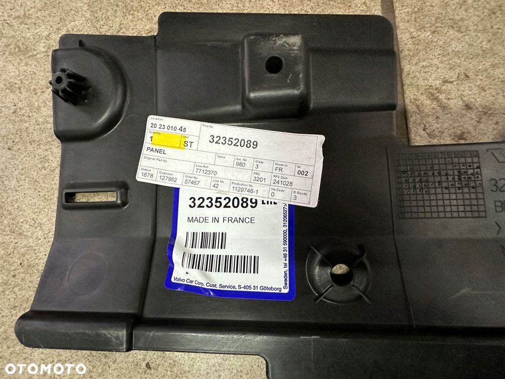 volvo c40 ex40 xc40 ev panel prawa oslona podlogi oe 32352089 - 3