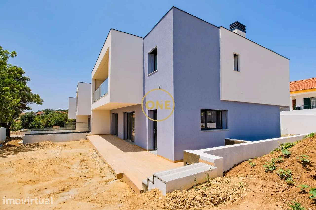 Moradia T4 Nova | Piscina Privativa | Condomínio Fechado | Cascais - Grande imagem: 5/33