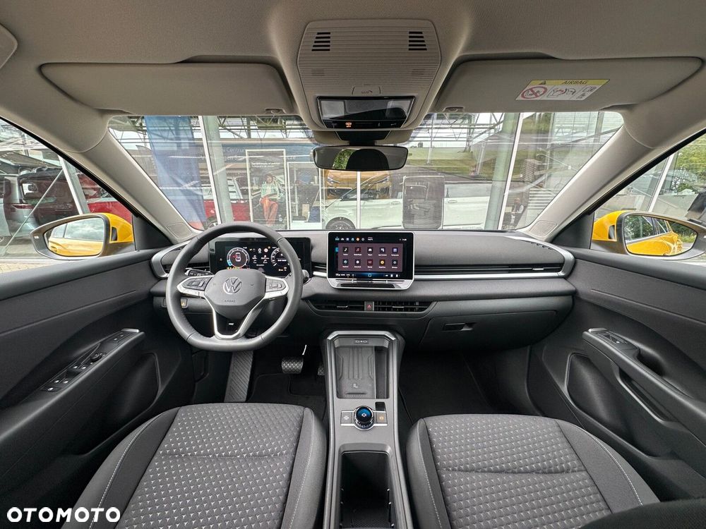 Volkswagen T-Roc 1.5 eTSI Trend DSG - 16