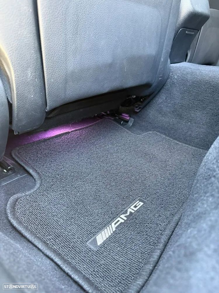 Mercedes-Benz E 300 de 9G-TRONIC AMG Line - 40