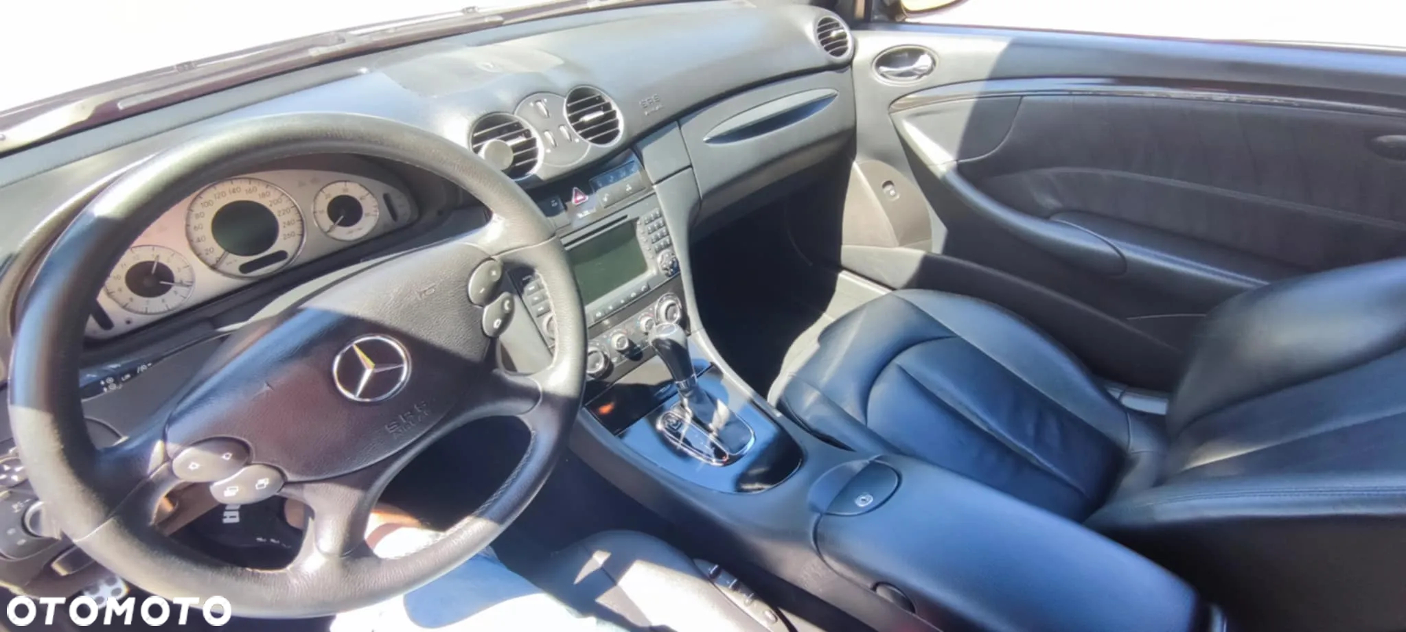 Mercedes-Benz CLK Coupe 320 CDI 7G-TRONIC Avantgarde Sport Edition - 9