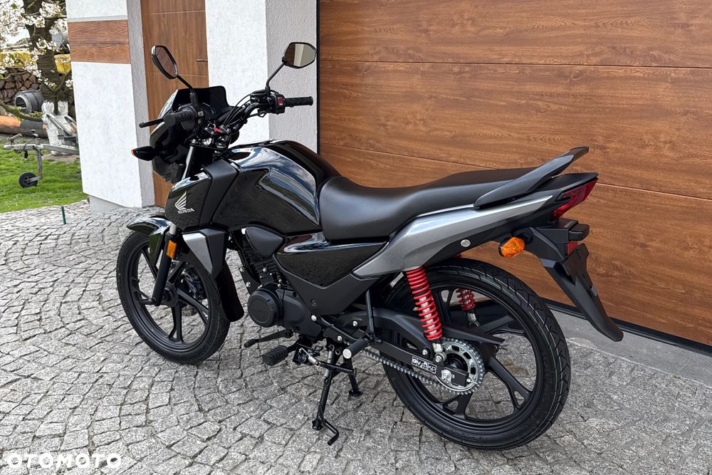 Honda CBF - 16