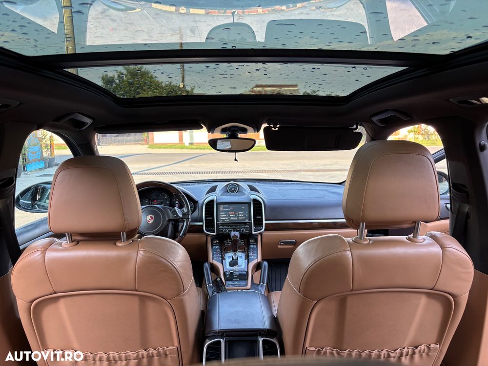 Porsche Cayenne - 5