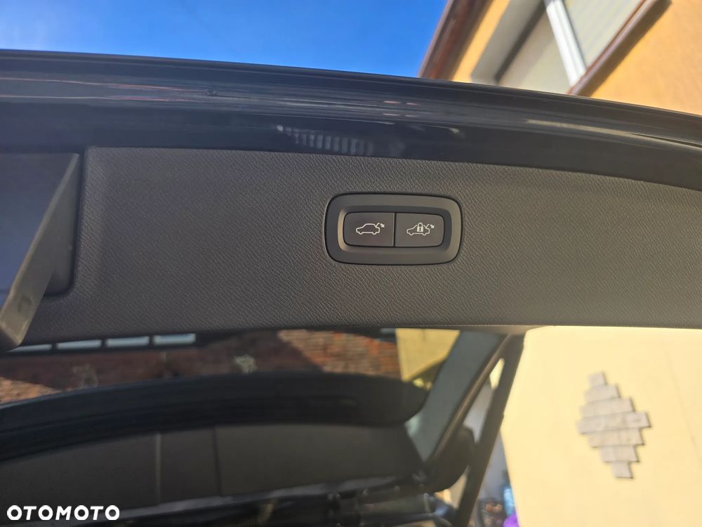 Volvo XC 90 B5 D AWD Ultimate Bright 7os - 16