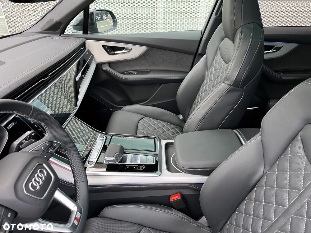 Audi Q7 - 21