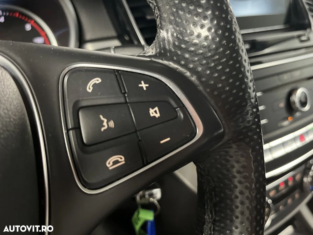 Mercedes-Benz GLE 250 d 4MATIC 9G-TRONIC - 18