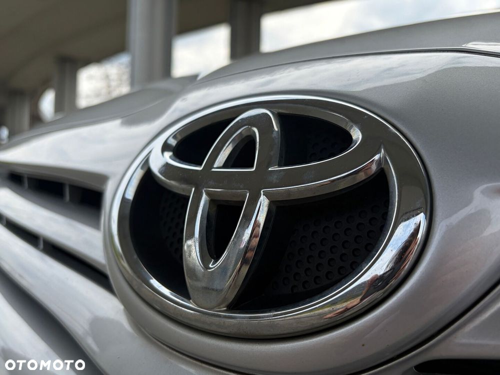 Toyota Auris 1.6 2010 - 2
