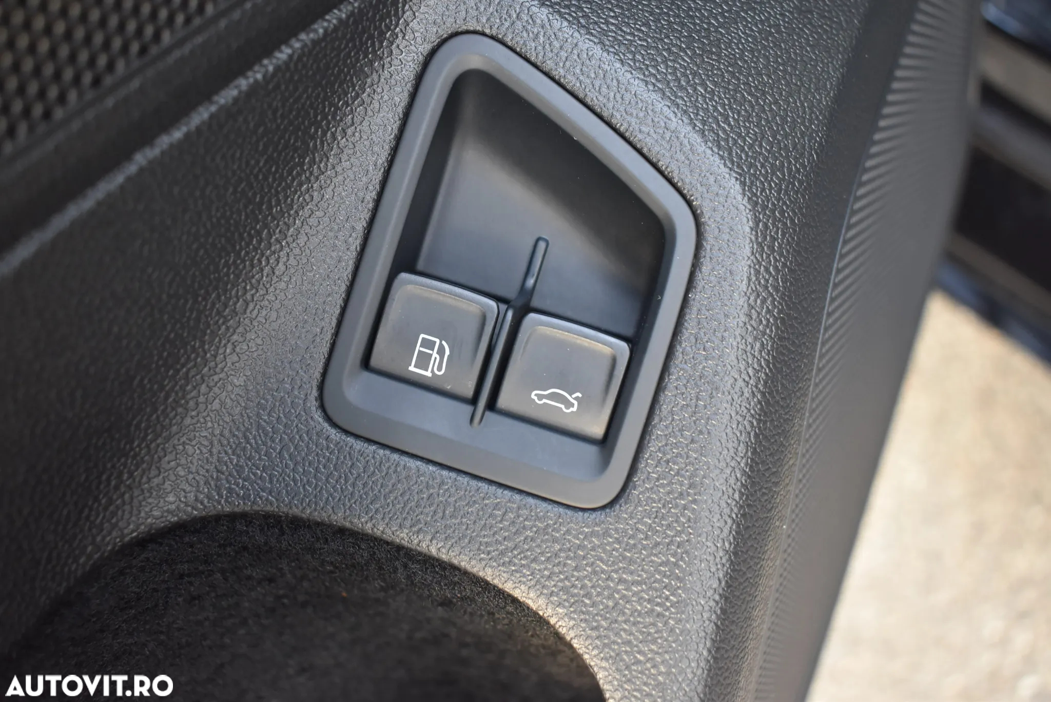 Volkswagen Passat - 11