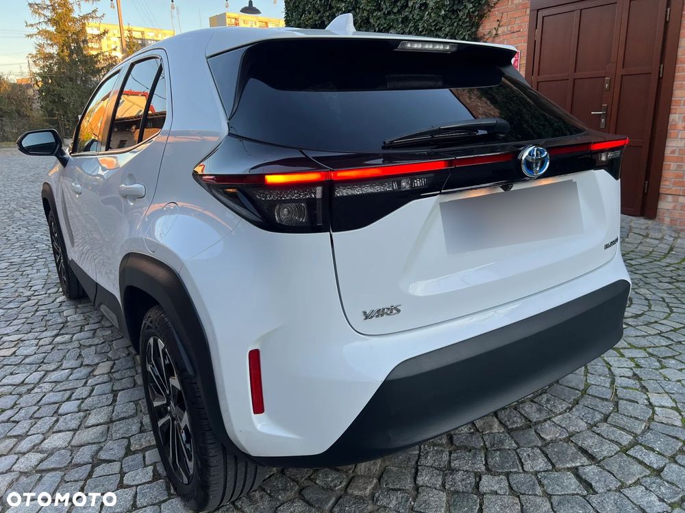 Toyota Yaris Cross Hybrid 1.5 Comfort - 12