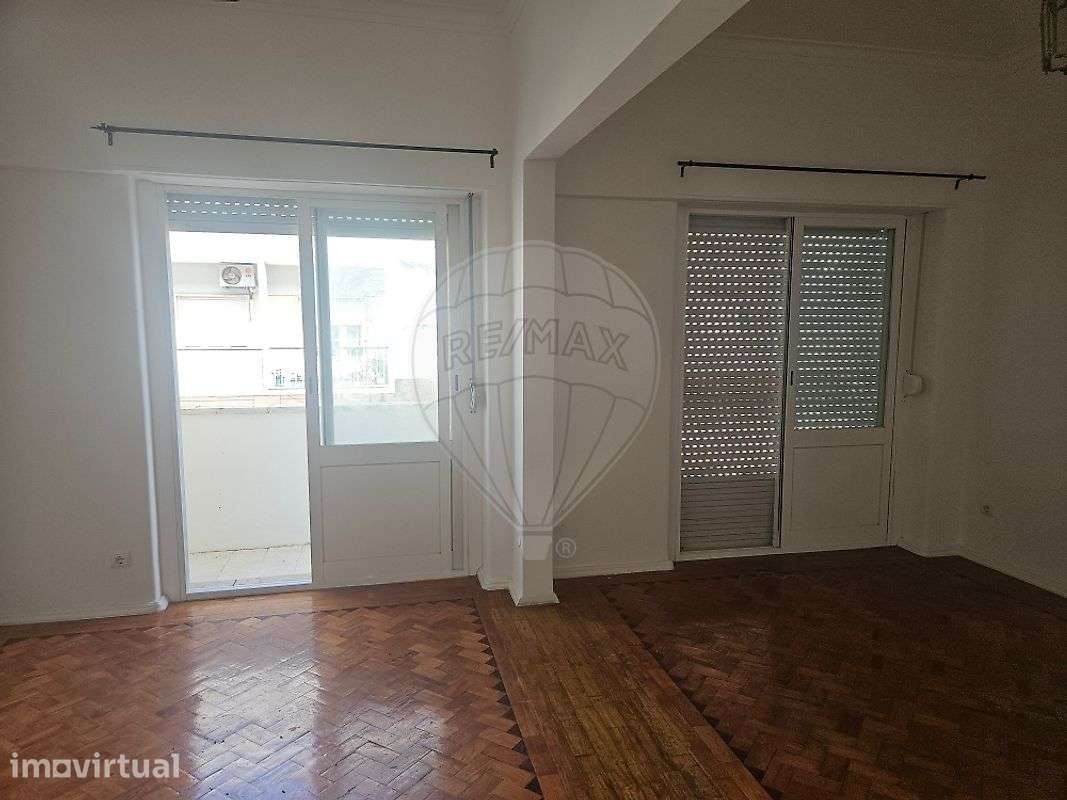 Apartamento T1 para arrendamento - Grande imagem: 3/11