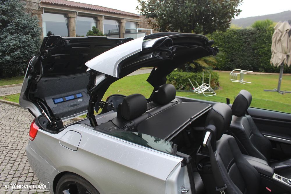 BMW 320 d Cabrio - 17