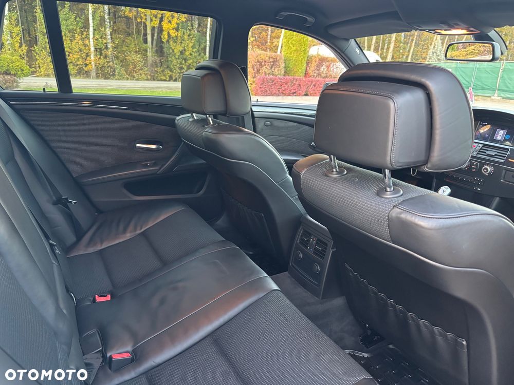 BMW Seria 5 530d Edition Exclusive - 30