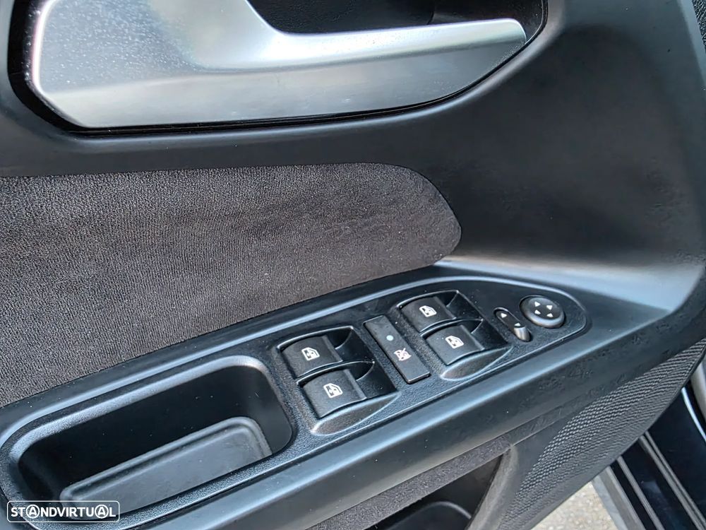 Fiat Tipo Station Wagon 1.3 M-Jet Lounge Tech - 13