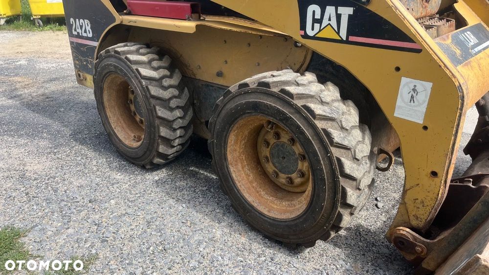 Caterpillar 242 B 4X4 - 27