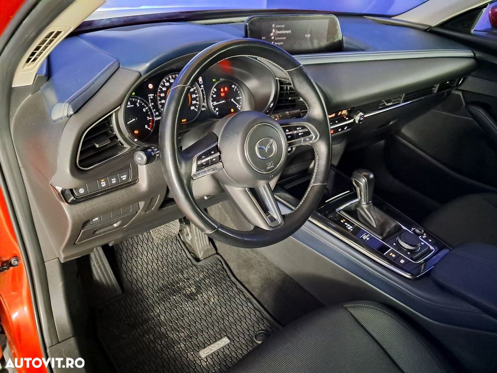 Mazda CX-30 - 10