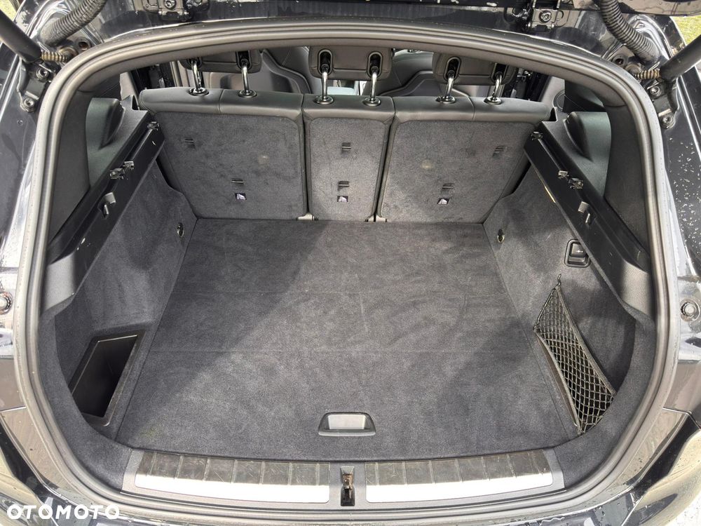 BMW X1 xDrive25i xLine - 17