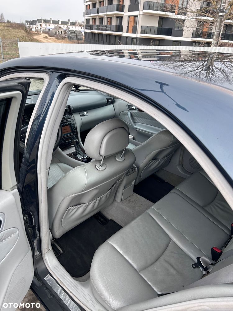 Mercedes-Benz Klasa C - 12