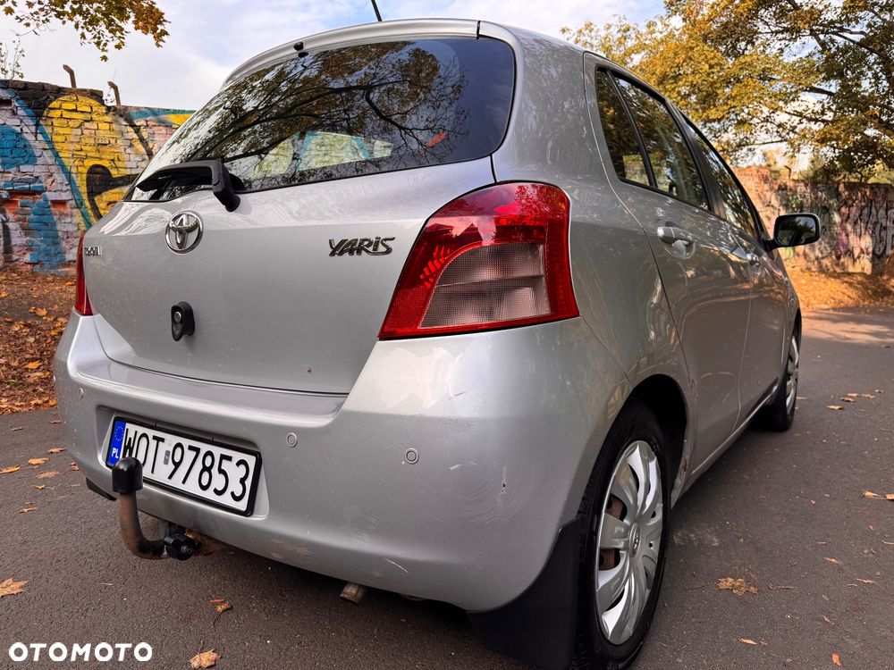 Toyota Yaris - 9