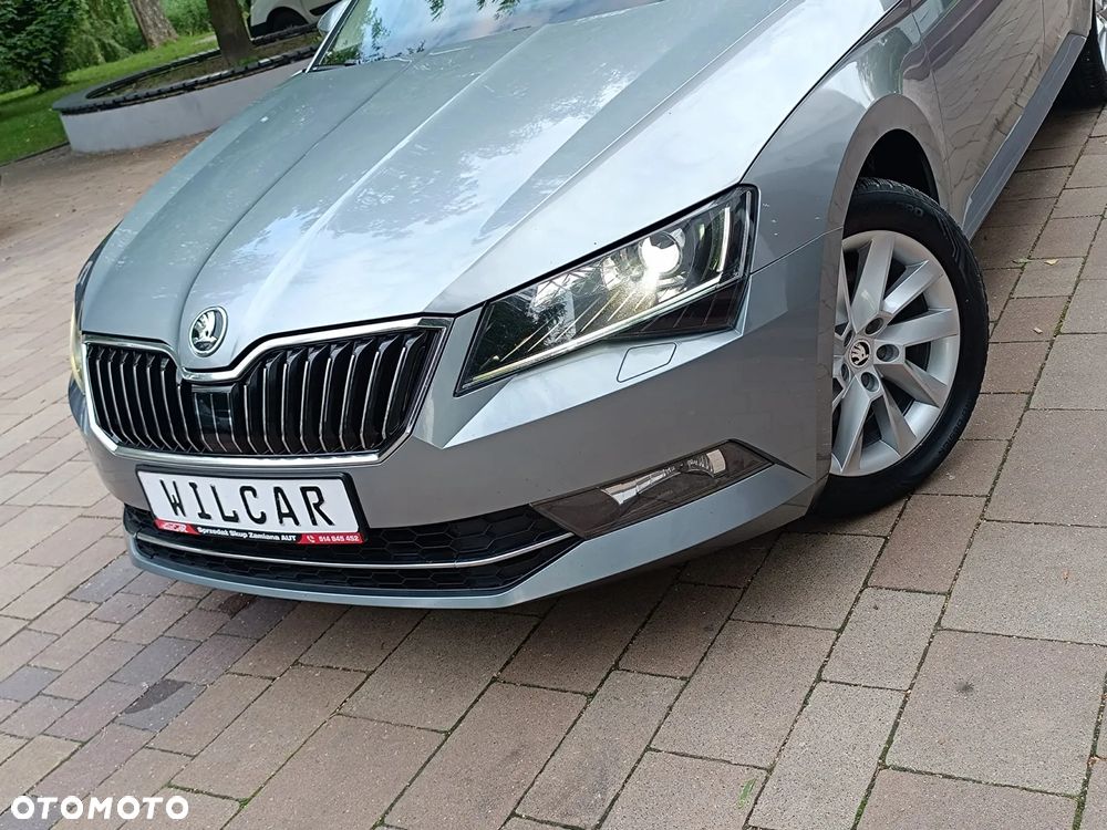 Skoda Superb 1.4 TSI ACT DSG Ambition - 21