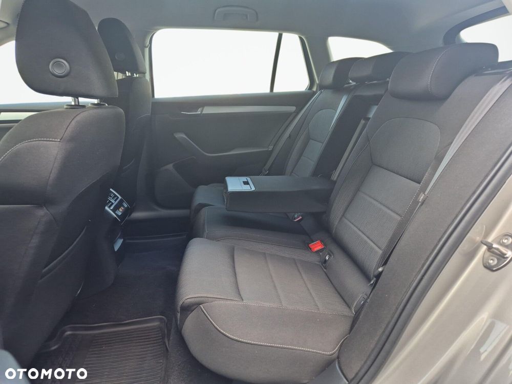 Skoda Superb - 8