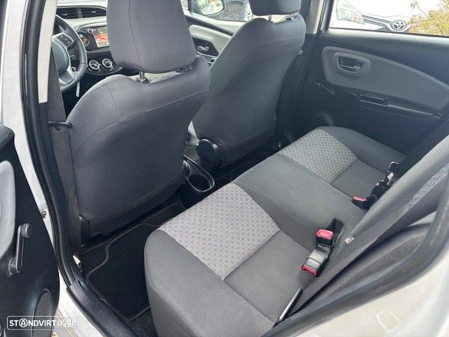 Toyota Yaris 1.0 VVT-i Comfort - 7