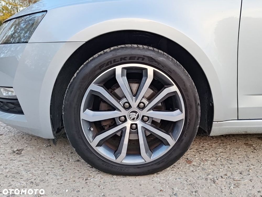 Skoda Octavia 1.6 TDI Ambition - 16