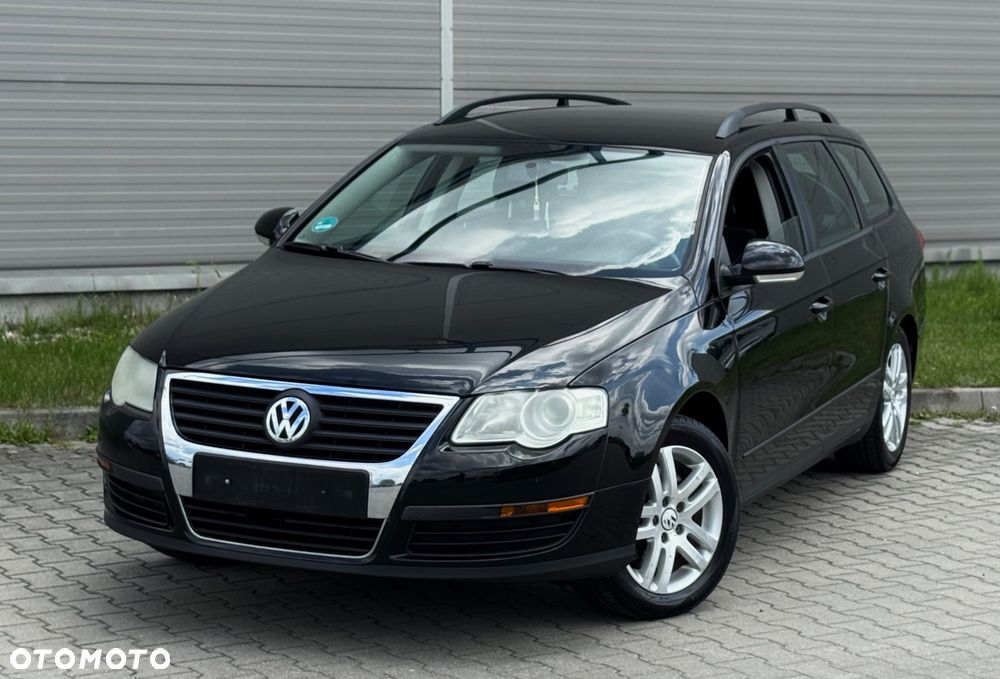 Volkswagen Passat 1.6 Comfortline - 33