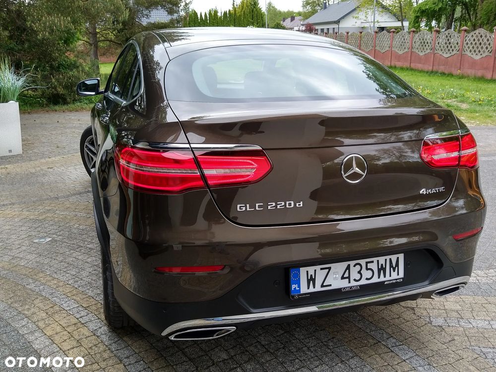 Mercedes-Benz GLC 220 d 4Matic 9G-TRONIC AMG Line - 9