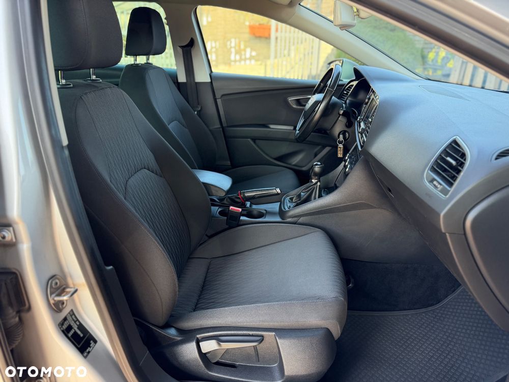 Seat Leon 2.0 TDI DPF Style - 18