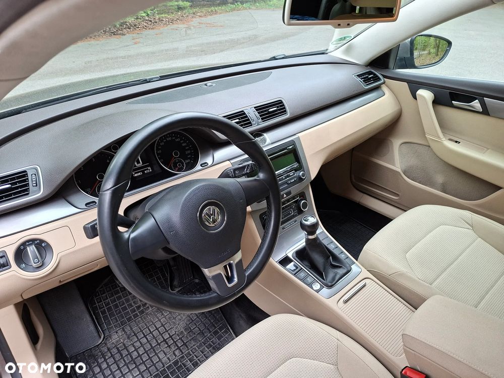 Volkswagen Passat 2.0 TDI Comfortline - 2