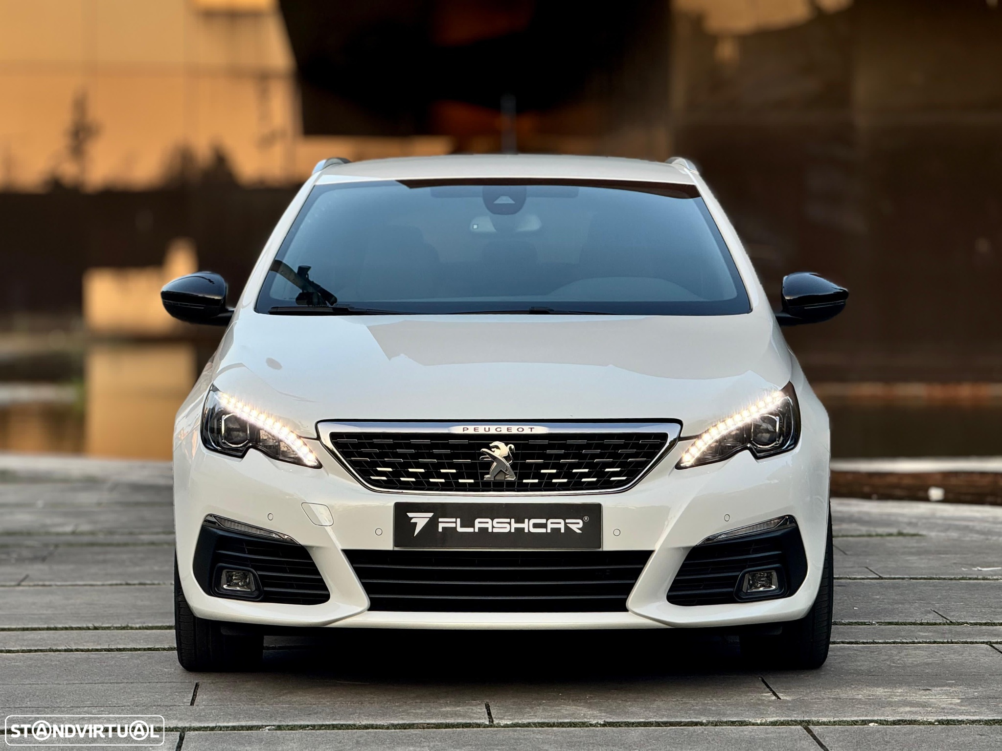 Peugeot 308 SW 1.5 BlueHDi GT Line - 37